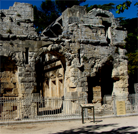 Living at the End of an Empire: Romans in southern France at the Dawn of the Middle Ages
